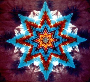 Maroon 8point star tapestry